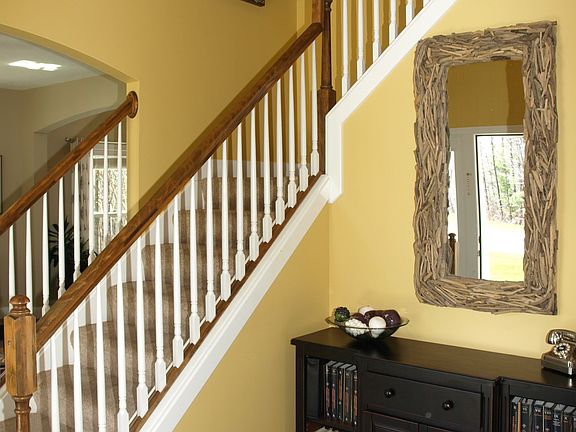 5th image of 6875 Breeze Point Dr