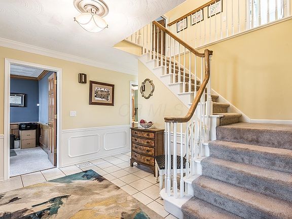 4th image of 6331 Cragie Hill Ct