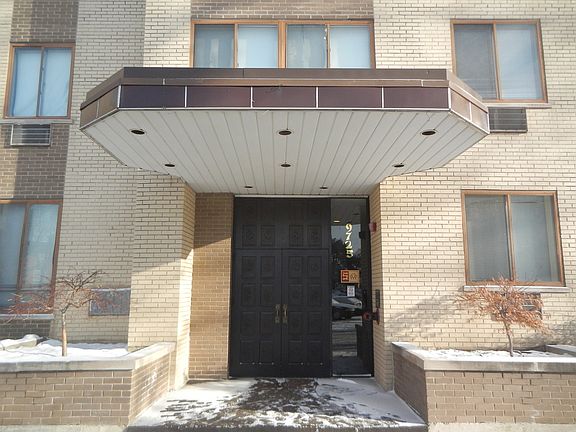 2nd image of 9725 S Karlov Ave APT 504