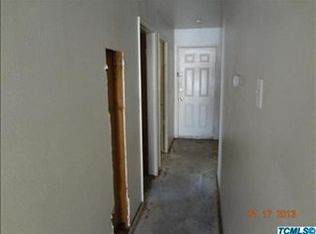 380 S Rose Ave, Farmersville, CA 93223
