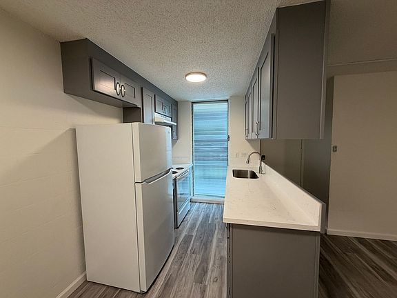 3rd image of 434 Kuamoo St APT 201
