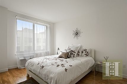 4th image of 29 W 138th St #8E