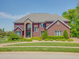 2221 Arnold Palmer Blvd, Louisville, KY 40245