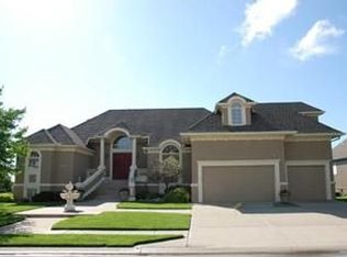 9620 N Crescent Ct, Kansas City, MO 64157