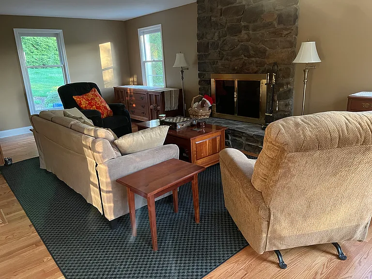 7413 Skyline Dr — Photo 18