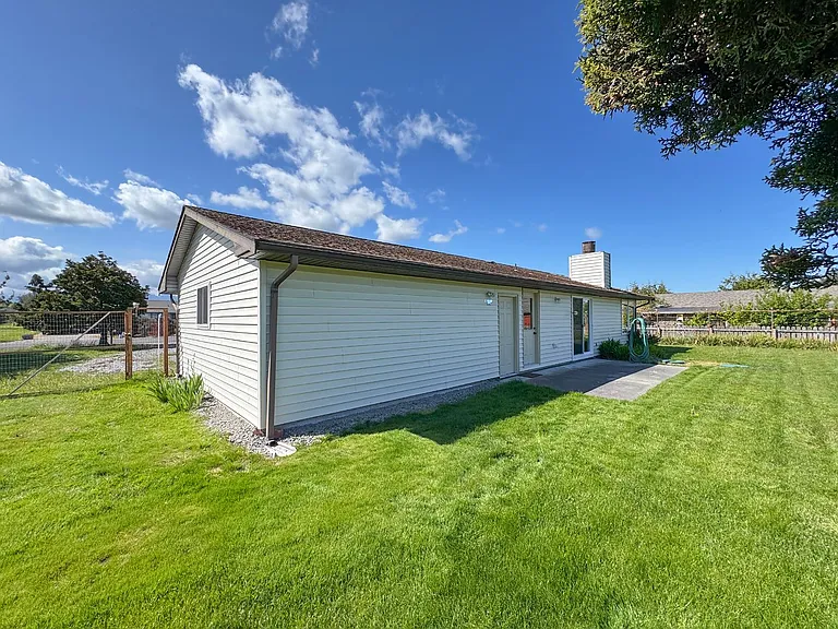 41 McLaughlin Rd — Photo 45