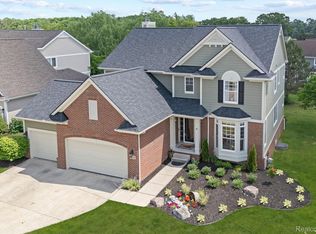 6060 Balmoral Way, Commerce Township, MI