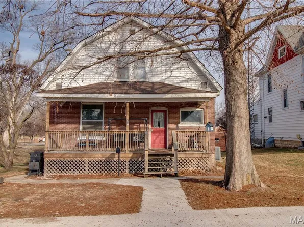 309 Walnut St, Greenfield, IL 62044