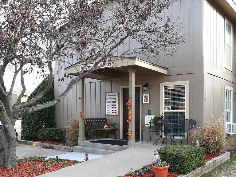 Beaumont Crossing Apts — Photo 6