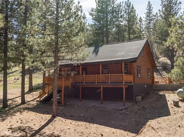 384 Saw Mill Dr, Big Bear City, CA 92314