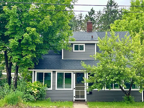 920 River St Photo 1