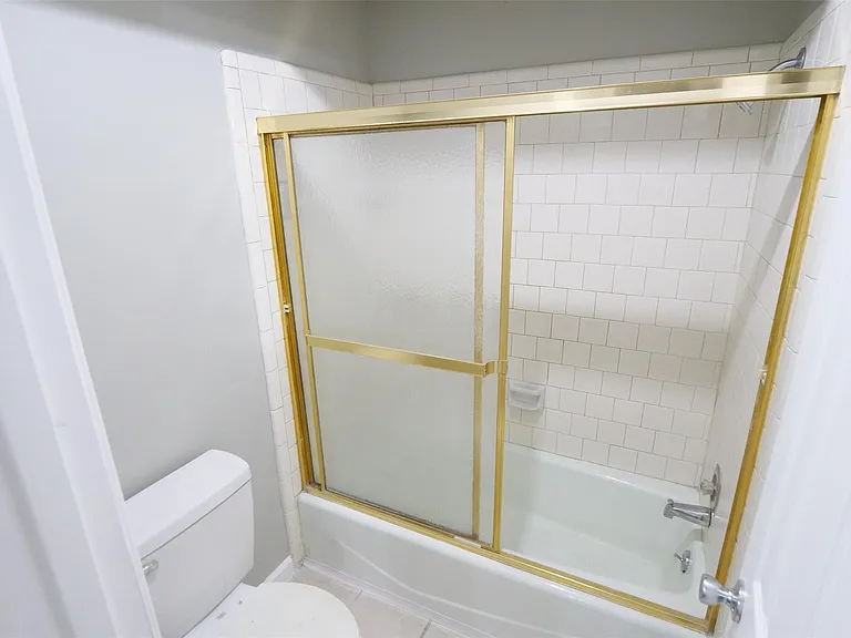 13314 Ensley Wood Dr — Photo 17