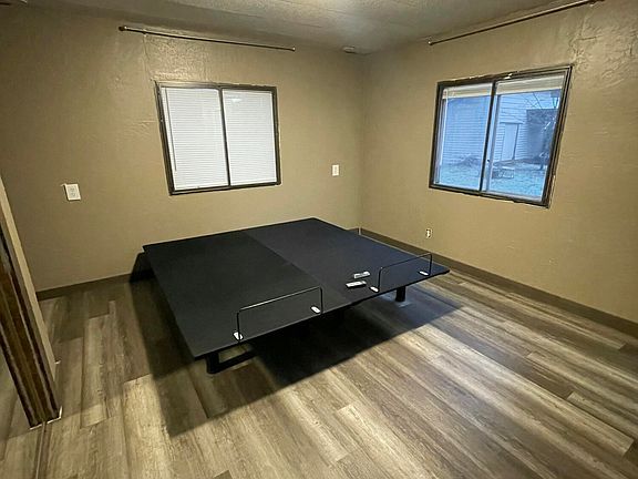 4th image of 3061 E Collingwood Ave #56
