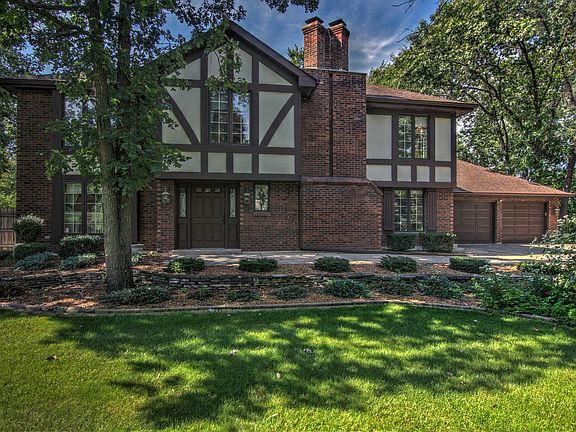 4th image of 808 Graegin Pl