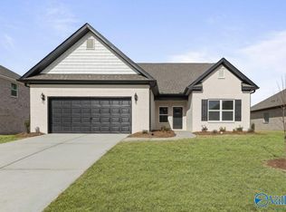 173 Saddle St, New Market, AL 35761