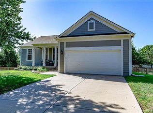 15891 W 157th Ter, Olathe, KS 66062