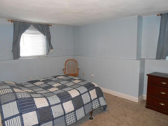5th image of 451 School St #7-3