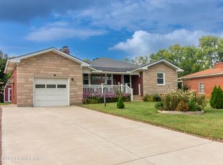 2205 Liverpool Ln, Louisville, KY 40218