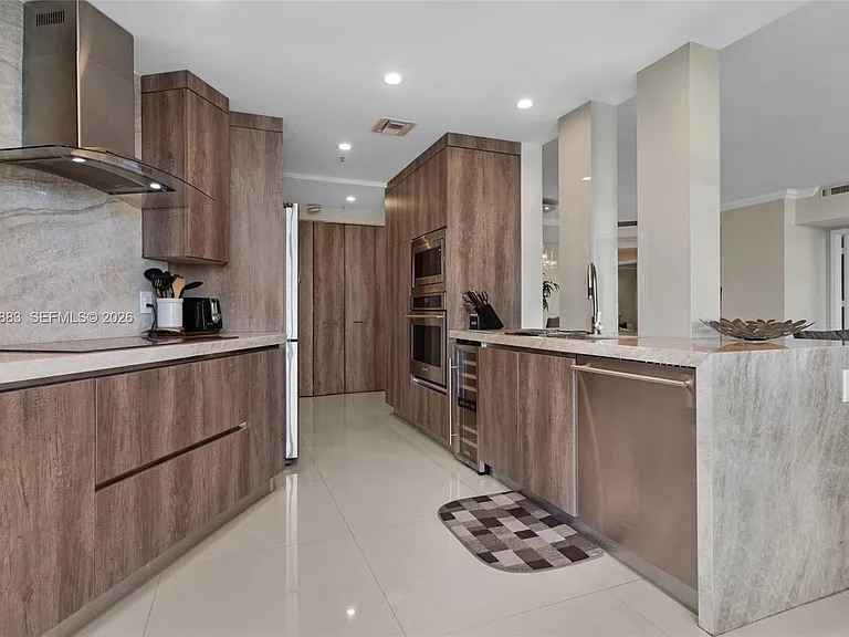 848 Brickell Key Dr #3905 — Photo 13