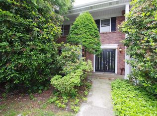 7 Appomattox Ct, Coram, NY 11727