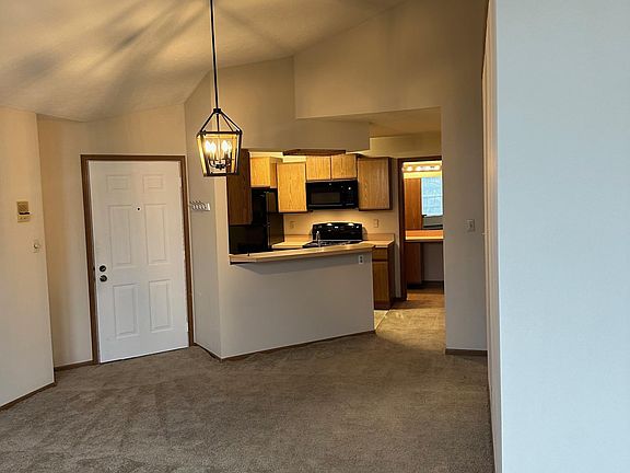 4th image of 6781 Tippecanoe Rd #2