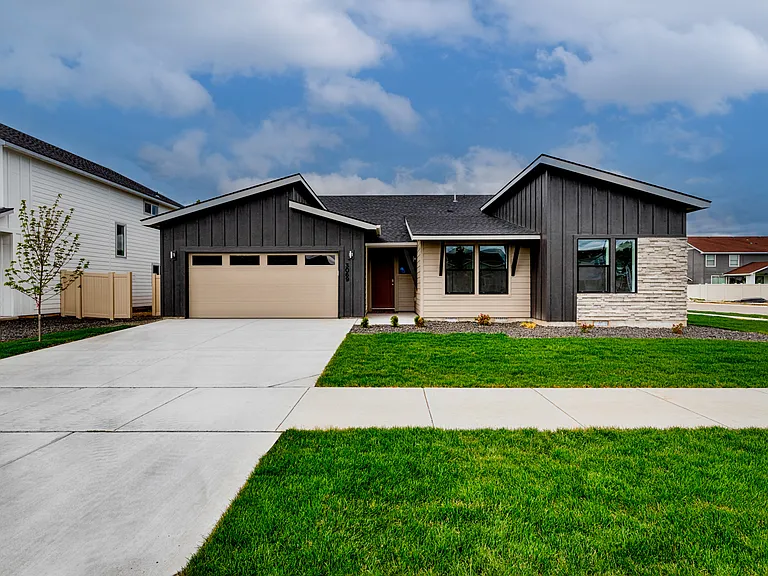 3069 S Trafori Ave — Photo 1
