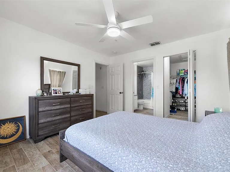 8933 Manor Loop #204 — Photo 7