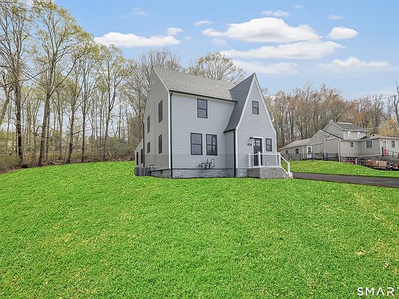 3rd image of 161 Pines Bridge Road