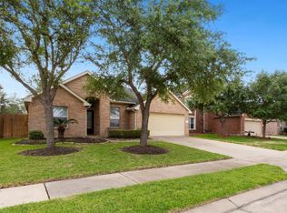 7015 Wheaton Hill Ln, Richmond, TX 77407