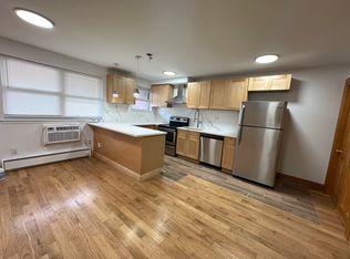 2542 14th Pl #1F, Astoria, NY 11102