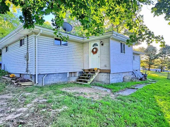 468 Gas Valley Rd, Georgetown, PA 15043