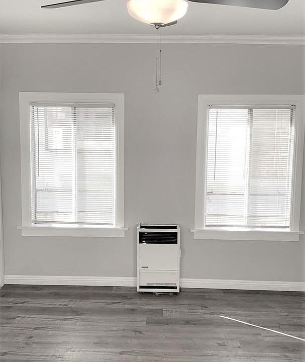 2nd image of 1053 Pine Ave APT 21
