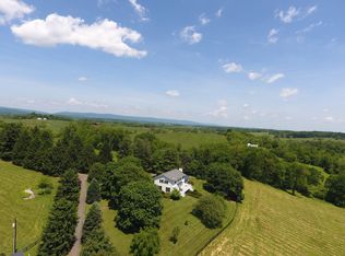 3327 Lost Corner Rd, Delaplane, VA 20144