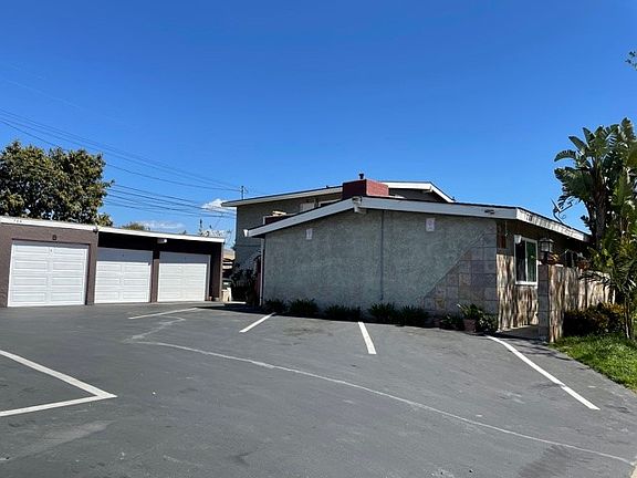 3rd image of 788 W 18th St #2