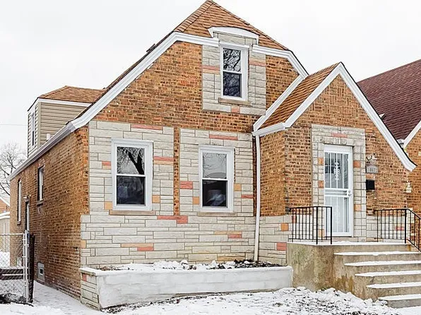 10032 S Calumet Ave, Chicago, IL 60628