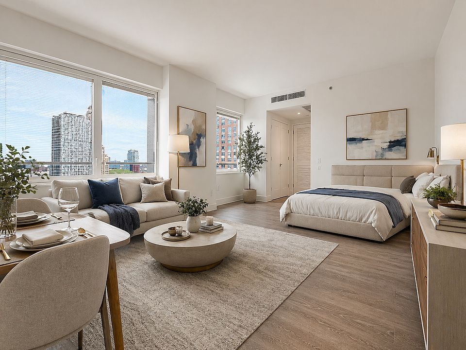 1st image of 10 Nevins St APT 12E