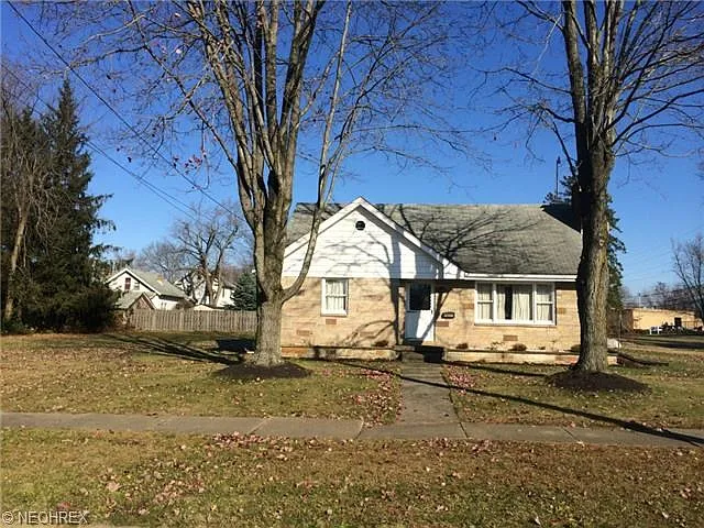 1006 Orlo St NW photo 1