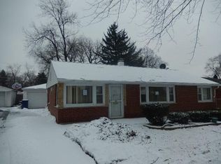 4909 Paxton Rd, Oak Lawn, IL 60453