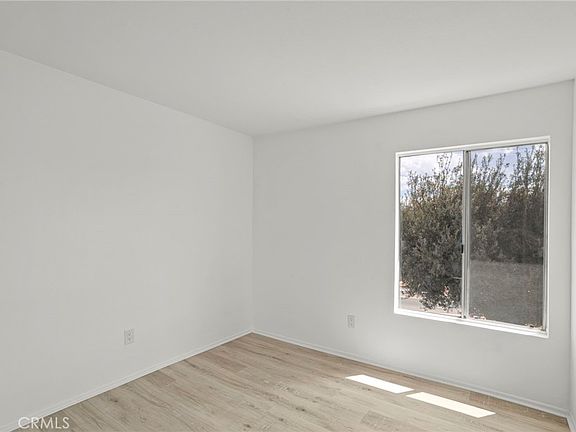 5th image of 4719 Knickerbocker Ln