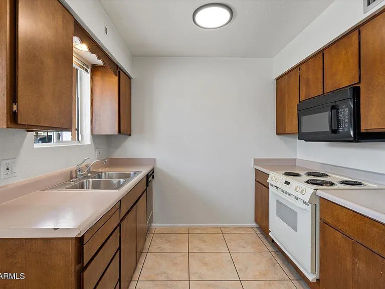 6438 E Butte St #2 — Photo 12