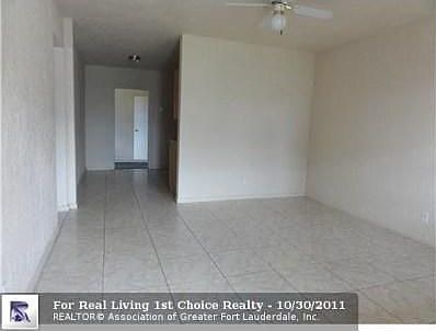 3rd image of 530 NE 37th St