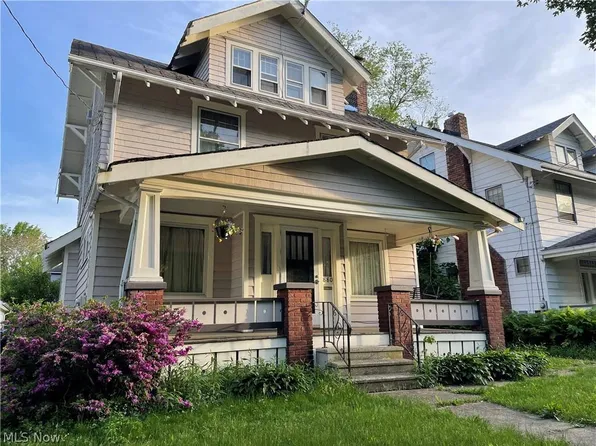 880 Elmore Ave, Akron, OH 44302