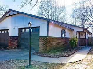 1911 Cypress Pl, Springdale, AR 72762