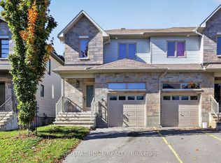 221 King St, Carleton Place, ON K7C 1G6