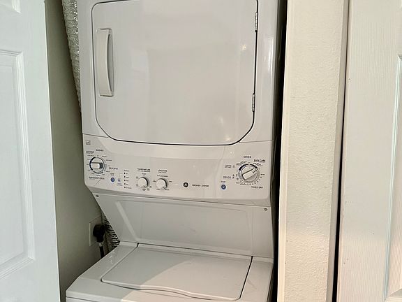 5th image of 4800 Osage Dr APT 20