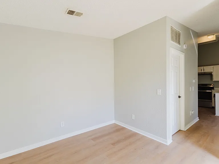 932 S Dearborn Way #18 — Photo 12