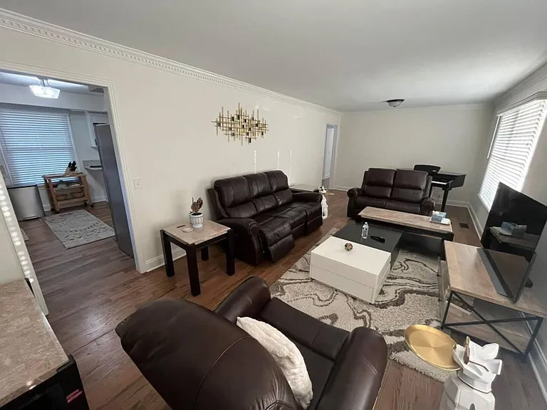 Lakeridge Dr — Photo 6