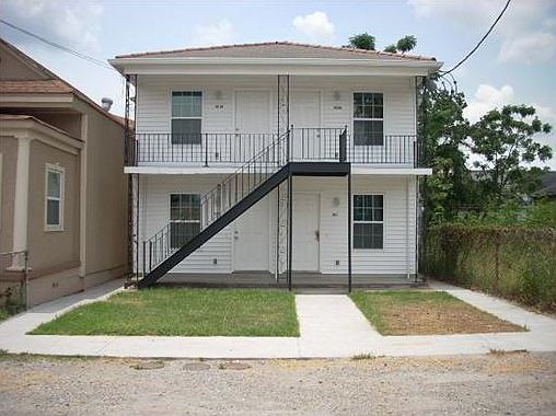 1st image of 3018 2nd St