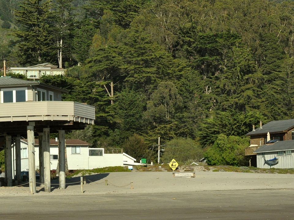 2nd image of 21 Calle Del Onda