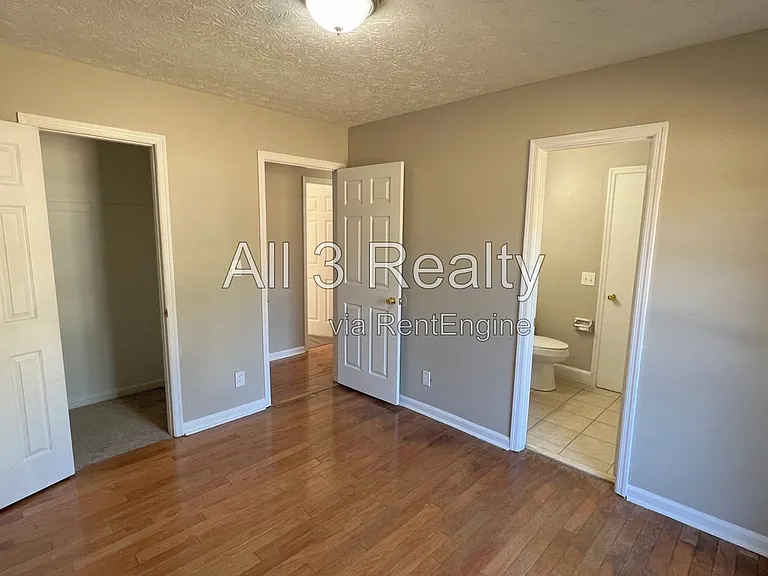 561 Dunbarton Rd — Photo 30